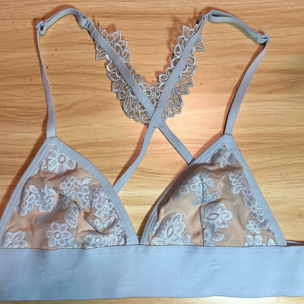 VS Pink Lace Triangle Bralette Baby Blue Nude Floral Strappy Small